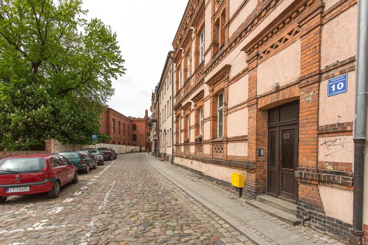 Three Single Beds Apartamento Stary Toruń Exterior foto